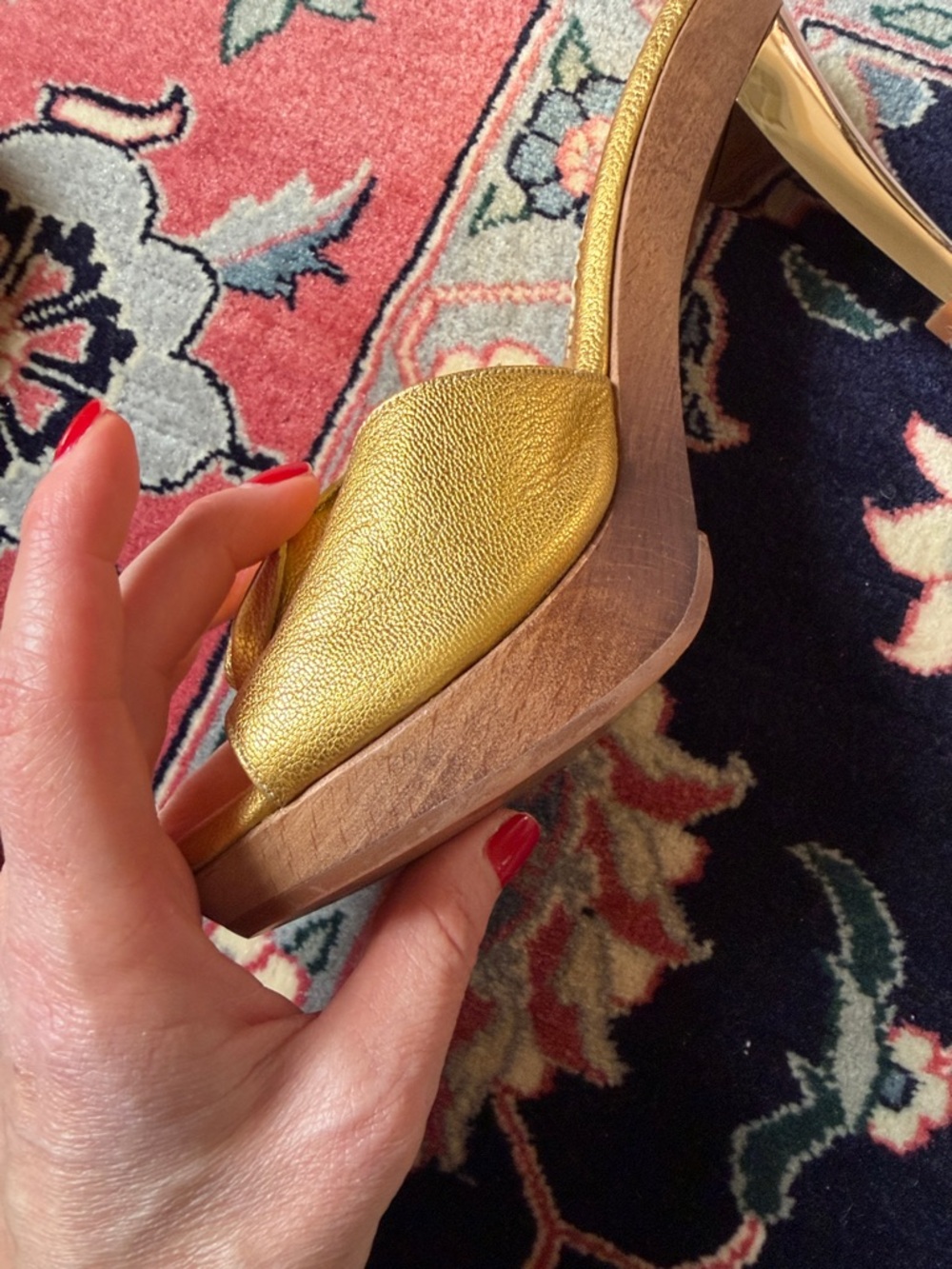 Yves Saint Laurent Vintage Gold Womens Slide Sandals with Rosette Accent size 36 - Picture 10 of 13